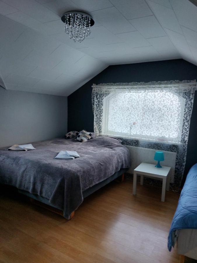 Twin Room With Shared Bathroom Njarthvik Exterior foto